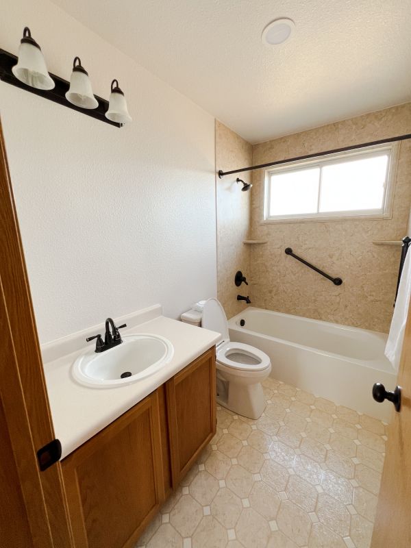 Top Bathroom Remodeling Companies in East Haven, CT