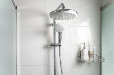 Contemporary Shower Fixtures